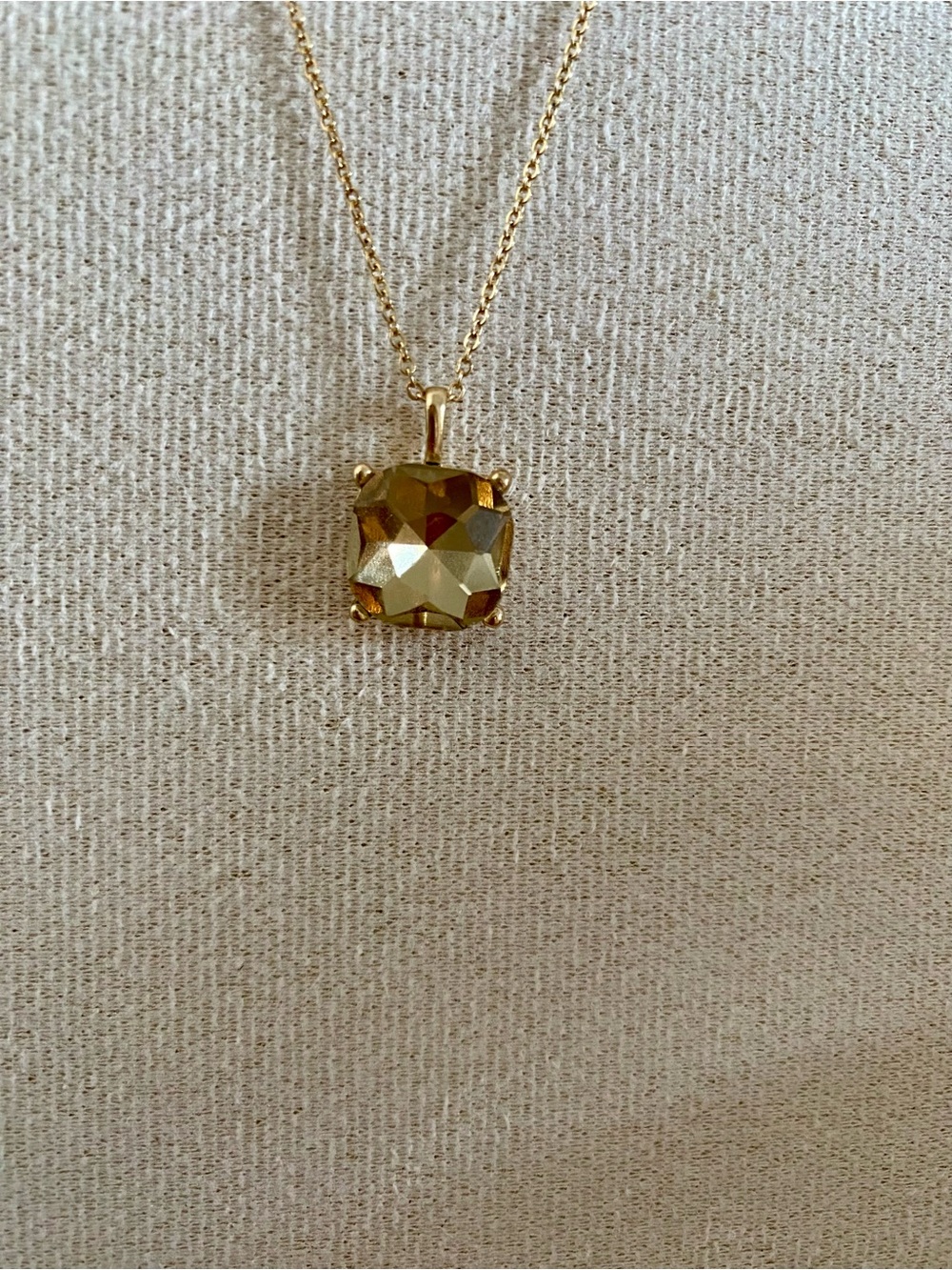 Gold Faceted Crystal Pendant Necklace - Women Jewelry